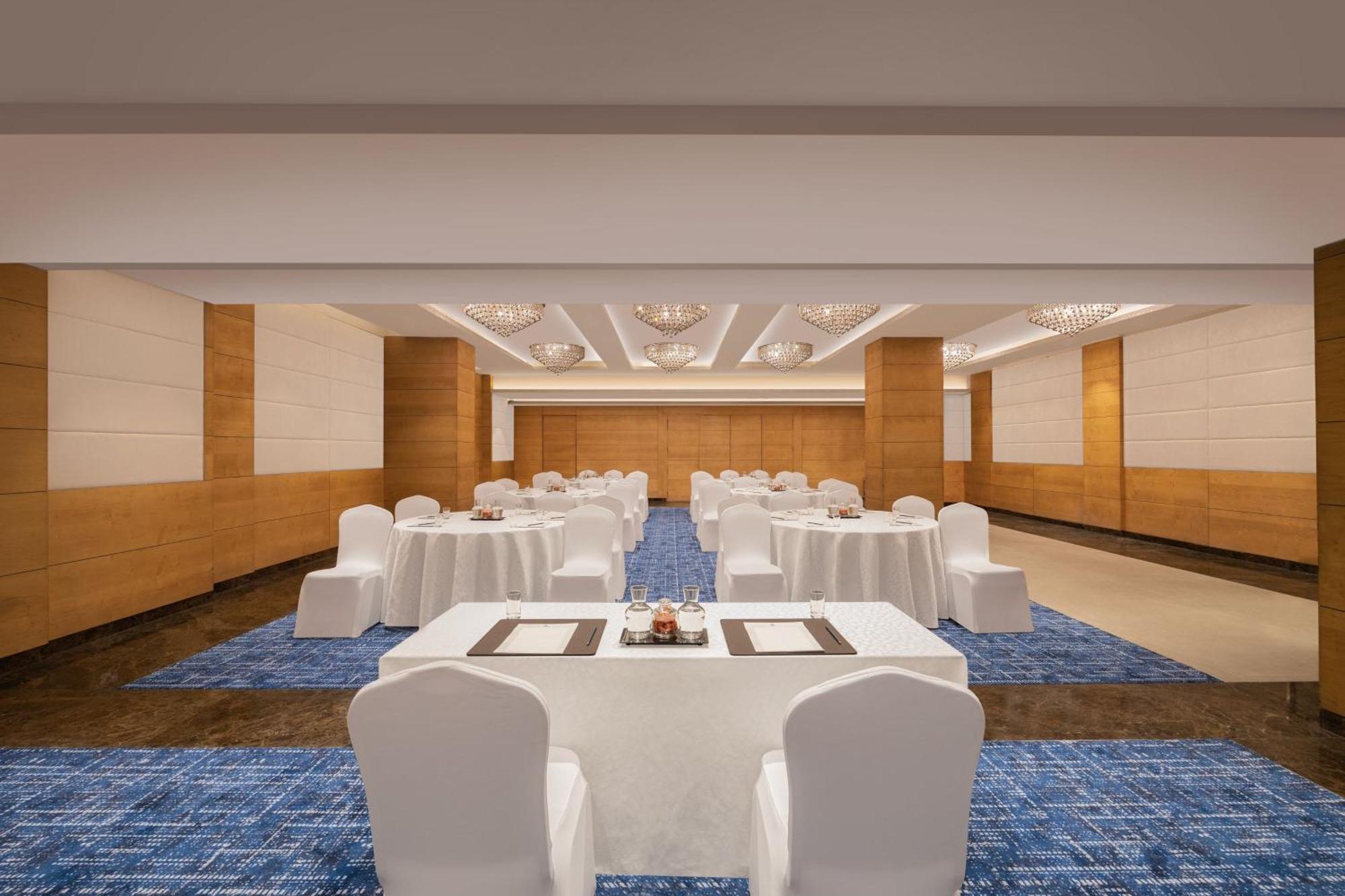 Fairfield By Marriott Jaipur Hotell Exteriör bild